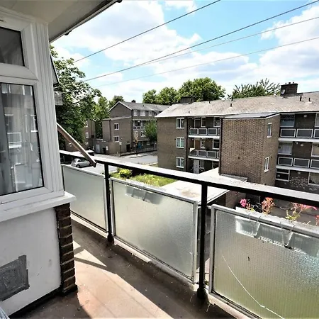Lovely 2 Bedroom Condo In Greater London Exterior photo