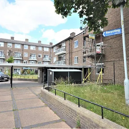 Lovely 2 Bedroom Condo In Greater London Exterior photo